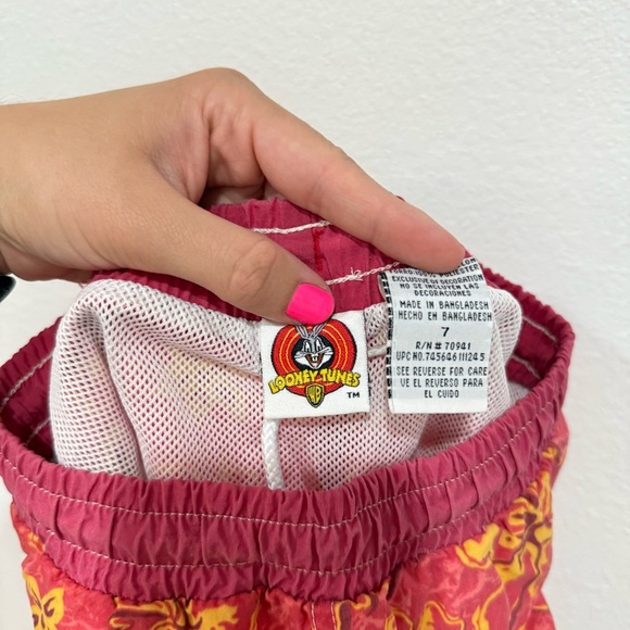 Vintage 2000s Boy’s Looney Tunes Taz Swim Trunks Size 7 - Picture 4 of 5